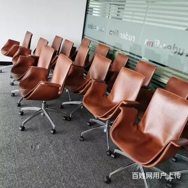 低价出售会议椅，电脑椅电脑桌，经理桌屏风办公桌 - 图片 12