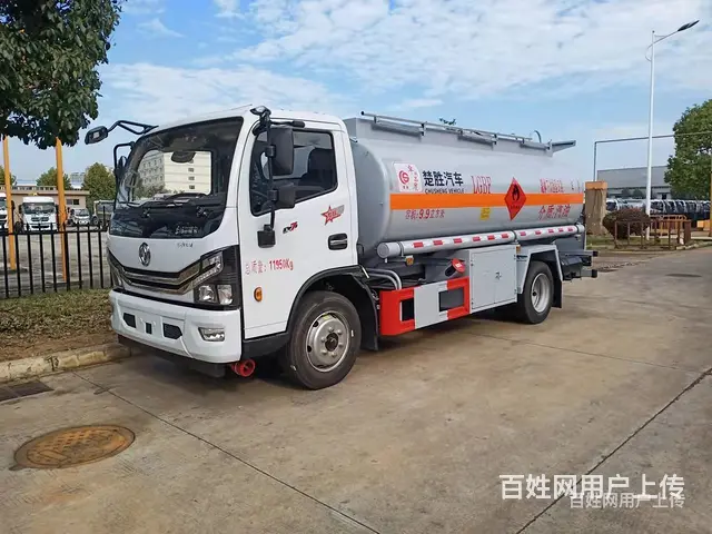 5吨8吨运油车 可分期送车包上牌 - 图片 1