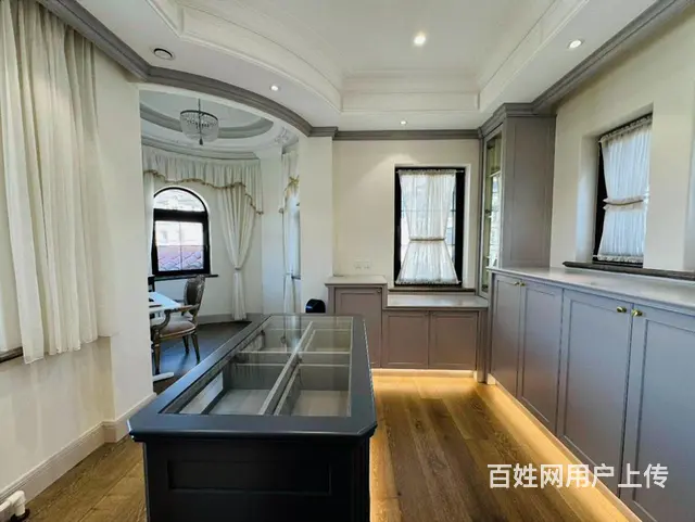（专卖）群力溪岸艺墅 类独栋 美式豪装 6室3厅4卫 位置好 - 图片 9