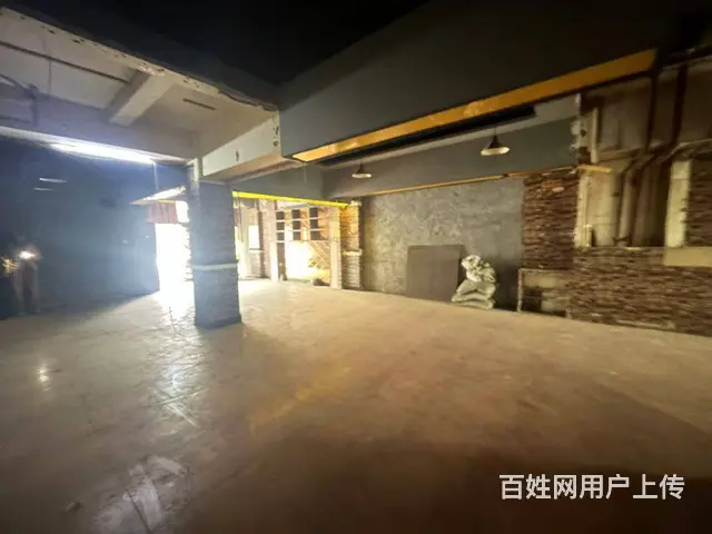 1030  包职门口空铺 临街纯一层 没有转让费 可做任何 - 图片 7