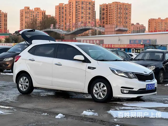 起亚K2 2015款 K2-两厢 1.4 自动 GLS 炫酷 - 图片 3