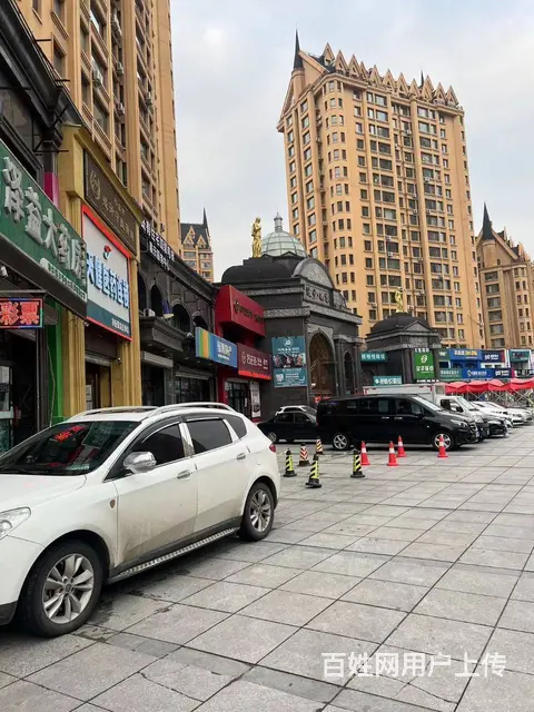 【搞定了！】道里区群力工农大街漫步巴黎商服出租大门口门市出租 - 图片 3