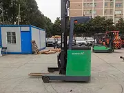 低价转让丰田站立式电动叉车 1.5吨二手叉车便宜转