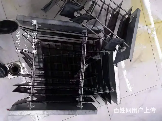 昆山市张浦酒店单位食堂大型油烟机清洗公司 - 图片 1