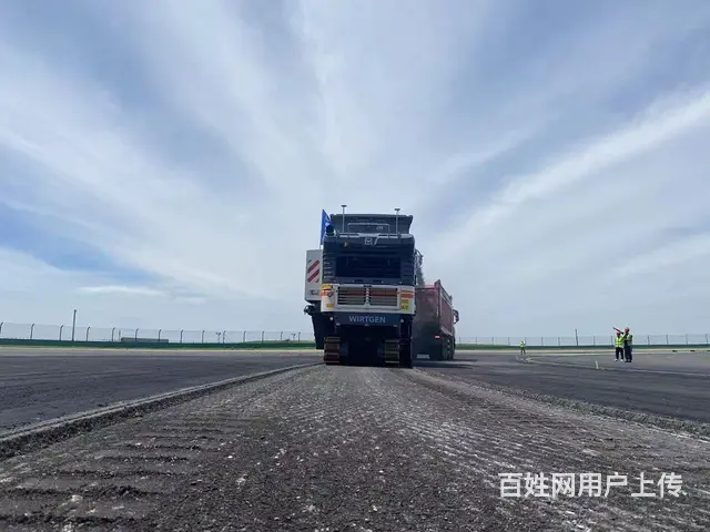 出租小刨机 沥青大小摊铺机压路机5 前杠后胶 - 图片 7