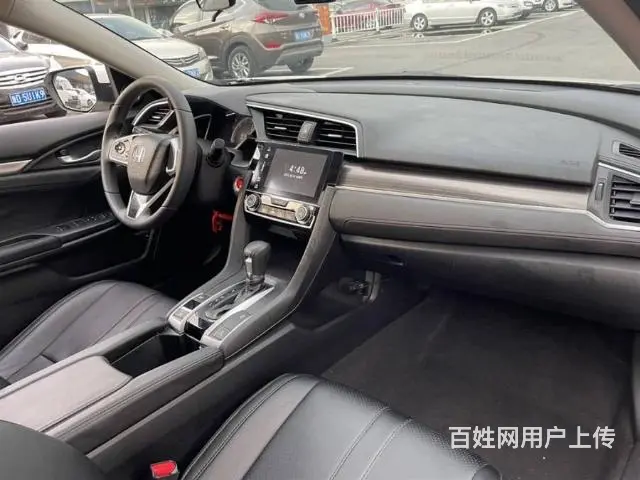本田 思域 2019款 1.5T 无级 220TURBO 燃 - 图片 4