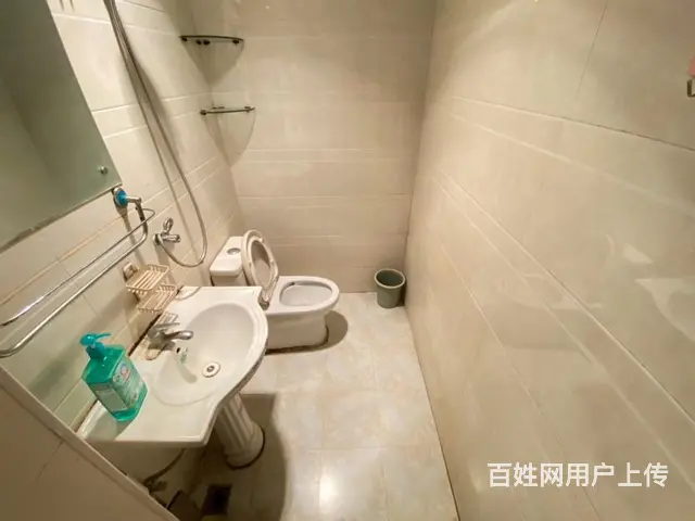 蓝星玻璃厂社区 普通住宅 简单装修 - 图片 1