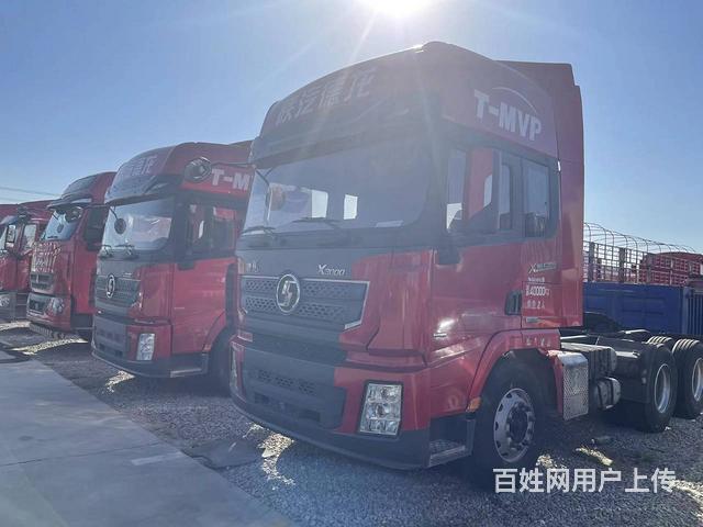 国五排放 二手德龙牵引车复合板 550马力 双驱的图片