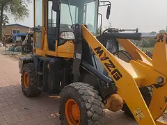 铲车