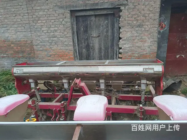 【搞定了！】玉米播种机，大豆精播机，大华宝来旋耕机 - 图片 5