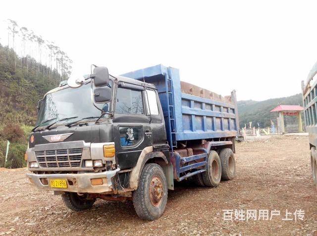 收購 日野700 500 五十鈴ud 牽引拖頭車