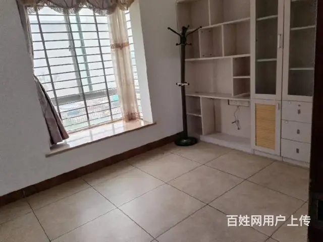 海垦路商圈     三叶名豪4房 - 图片 3