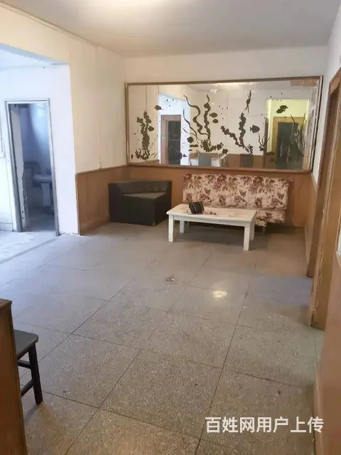 望城小区 普通住宅150平米4室一厅一卫 - 图片 1