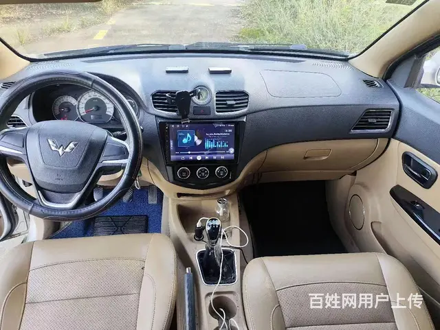 五菱宏光面包车 - 图片 8