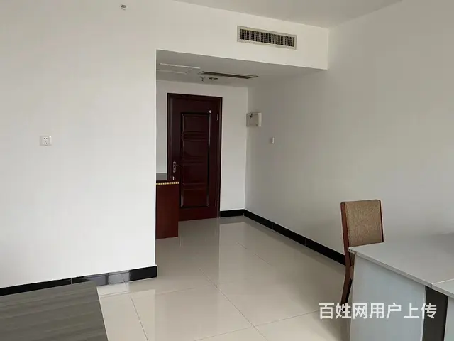 低价出租杰座办公楼小办公室一间  带所有办公家具 - 图片 4