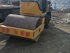 6吨压路机