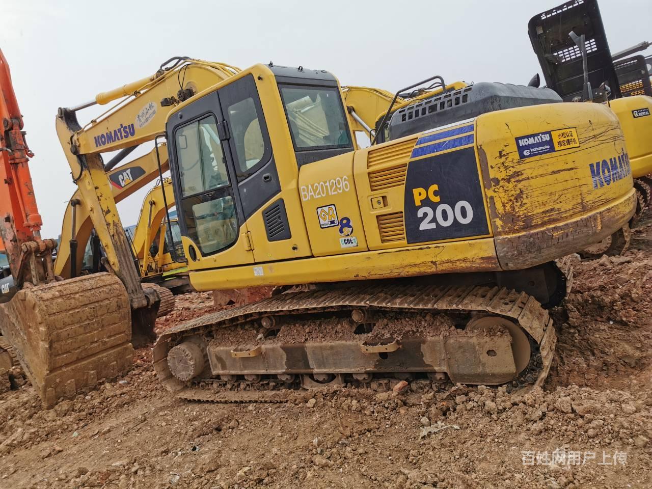 低价转让小松200二手挖掘机 手续齐全质保一年