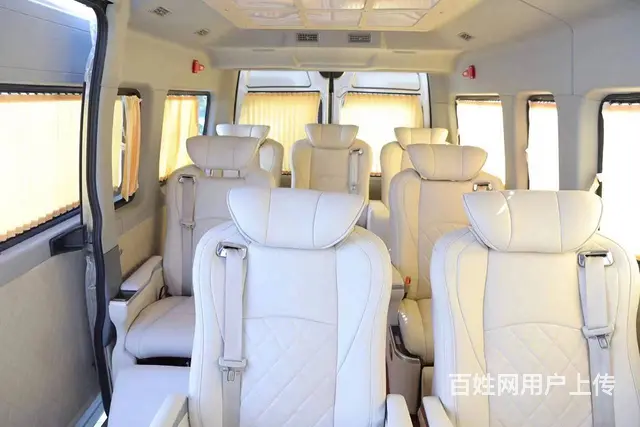 2020年8月 9座柴油版大通6571营运车 - 图片 9