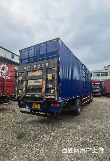 20年8月乘龙9.6米前四后四厢式货车 个人一手车 - 图片 4
