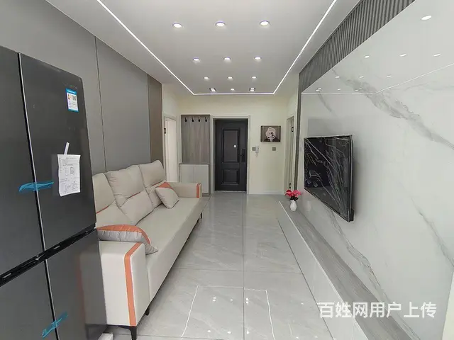 2楼  两室大客厅 地热 赠送家具家电 拎包入住 - 图片 3