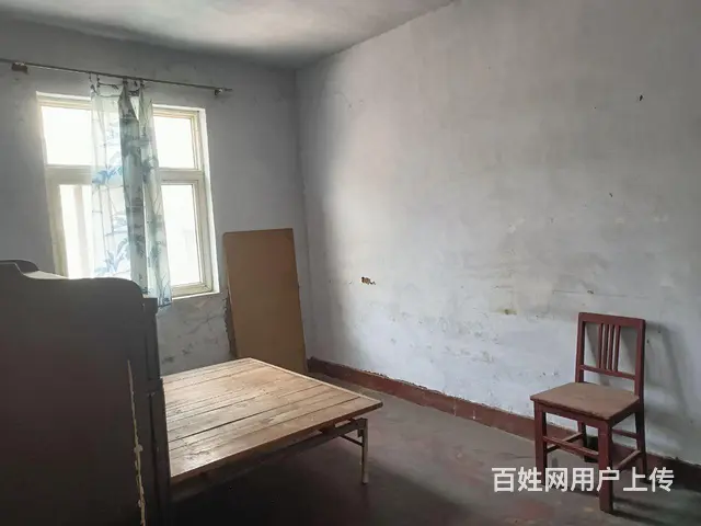 3万不还价地王广场南三楼两室一厅有空调热水器 - 图片 4