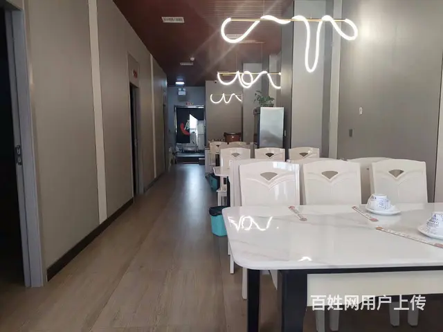 B个人一怡景花园酒店对面餐饮店转让 - 图片 3