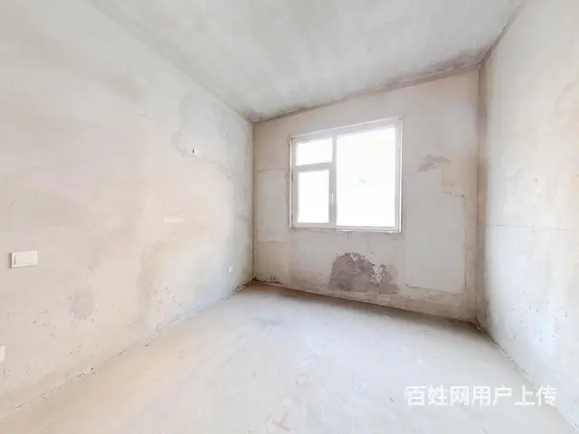山居郦城小高层一楼带小院，毛坯房，三居室，看房方便 - 图片 1