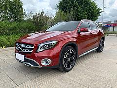 奔驰GLA级 2017款 GLA 220 4MATIC 2.