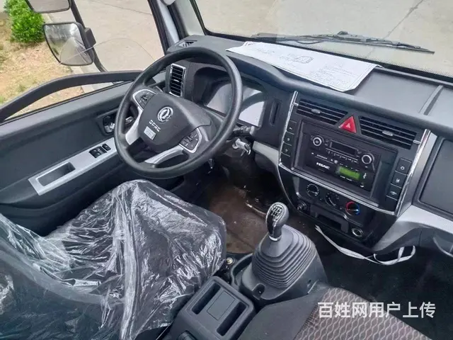 东风多利卡8吨油罐车 厂家销售包上户一条龙服务 - 图片 3