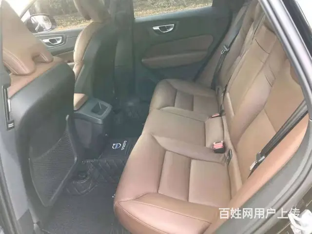 沃尔沃XC60 2020款 2.0T 手自一体 T5 四驱智 - 图片 3