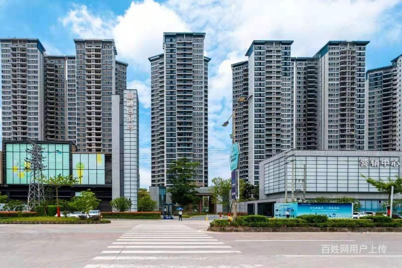 融创御府 单价5千起首付6万轻松拥有女 87方大3