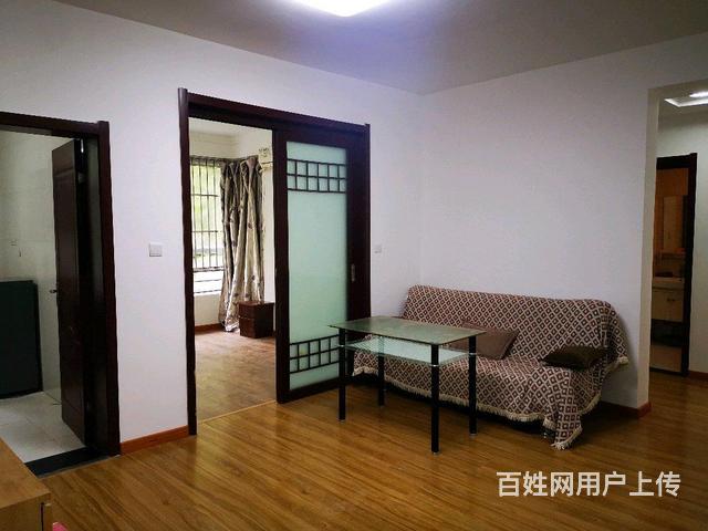 城上城4室2精装南北，上班族的喜爱的图片