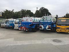 多功能洒水车