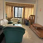 龙潭公园正大门口，中间楼层，900/月租