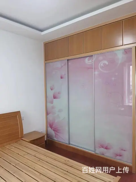 出租汇贤苑三楼，三室二厅一卫，精装，每月2100元 - 图片 6