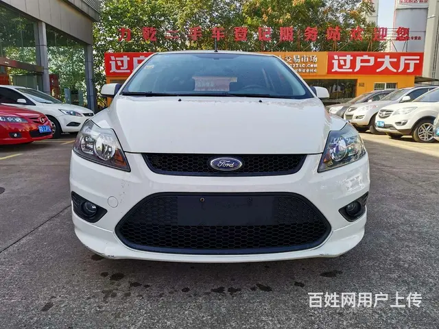 福特 福克斯 2013款 经典福克斯-两厢 1.8 手动 基 - 图片 2