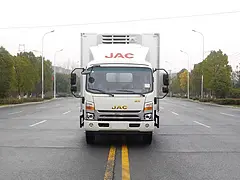 低价出售江淮帅铃5.4米冷藏车 国6厂家可分期