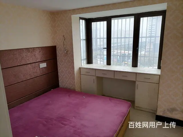 黄金公寓出租 - 图片 1