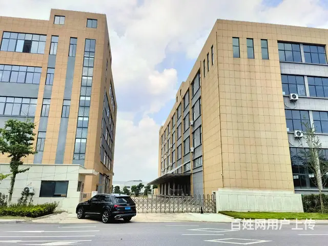 交通方便 停车方便 好停车 环境空间宽敞 - 图片