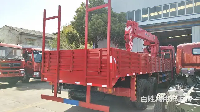东风T7前四后八12吨四节臂随车吊多少钱一辆 - 图片 5