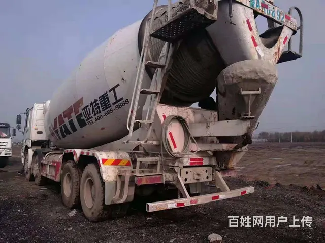 急售14年二手豪沃搅拌车 20方 亚特上装 375 - 图片 4
