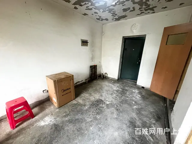 新地号，2楼2楼，南向，靠路边车站近，适合老年人居住，可贷款 - 图片 6
