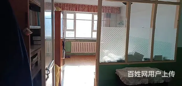 化一中附近 电梯 一室一厅 家具家电全拎包住 长租 - 图片 1