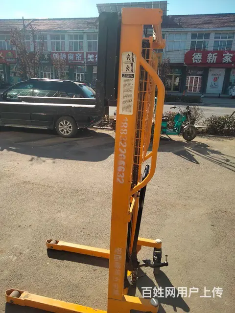出售99成新液压手推叉车 - 图片 1