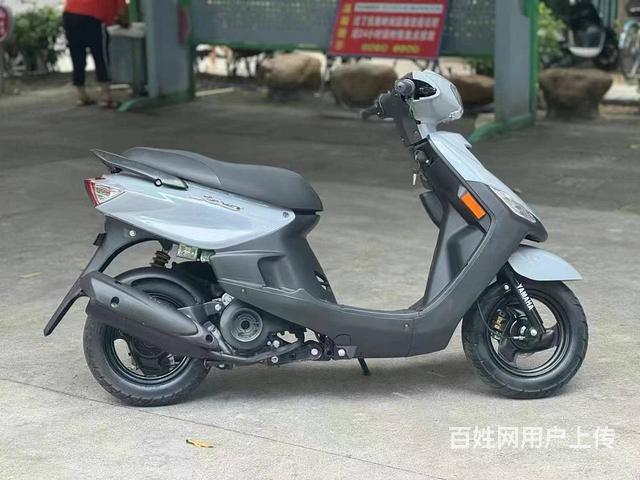 实体店出售二手摩托车、踏板车、款式齐全、全国包邮的图片