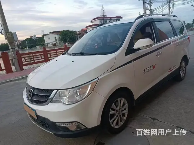 宝骏730 2014款 1.8 手动 舒适型7座 - 图片 2