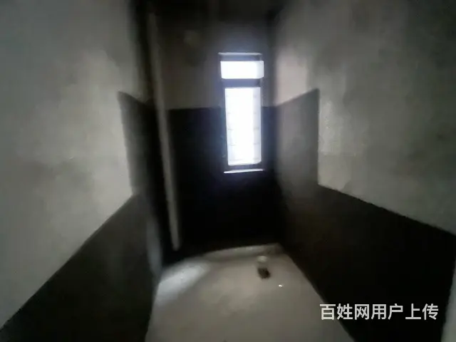 保利国际城莱茵庄园235㎡5室2厅4卫3阳台毛坯东 - 图片 12
