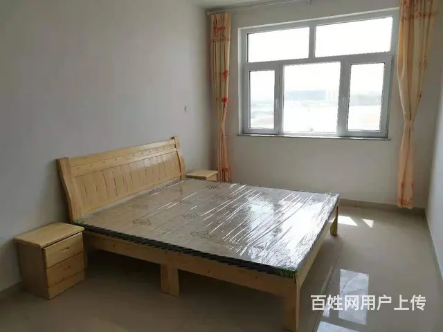 95平多层人少不乱安静 停车方便的图片