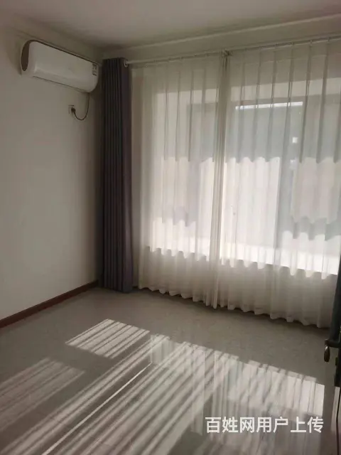 精装修4室两厅两卫带三个车位 - 图片