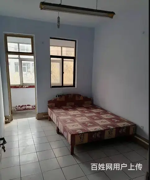 曲轴厂宿舍整屋出租 普通住宅1厅 中等装修 - 图片 3